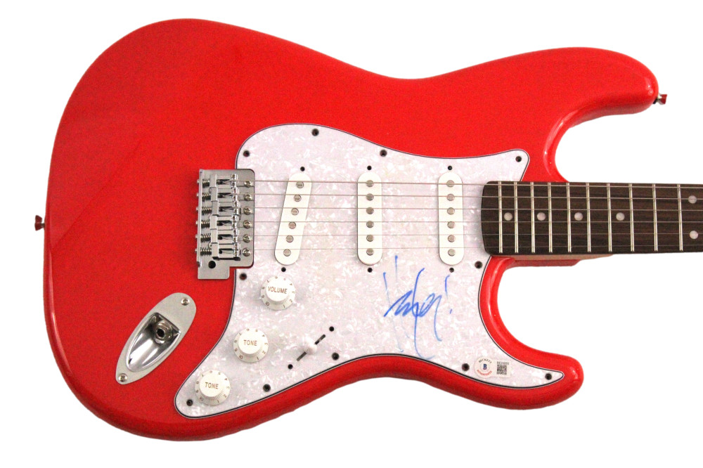 Hayley Williams Paramore Signed Autograph Red Fender Electric Guitar Beckett COA
