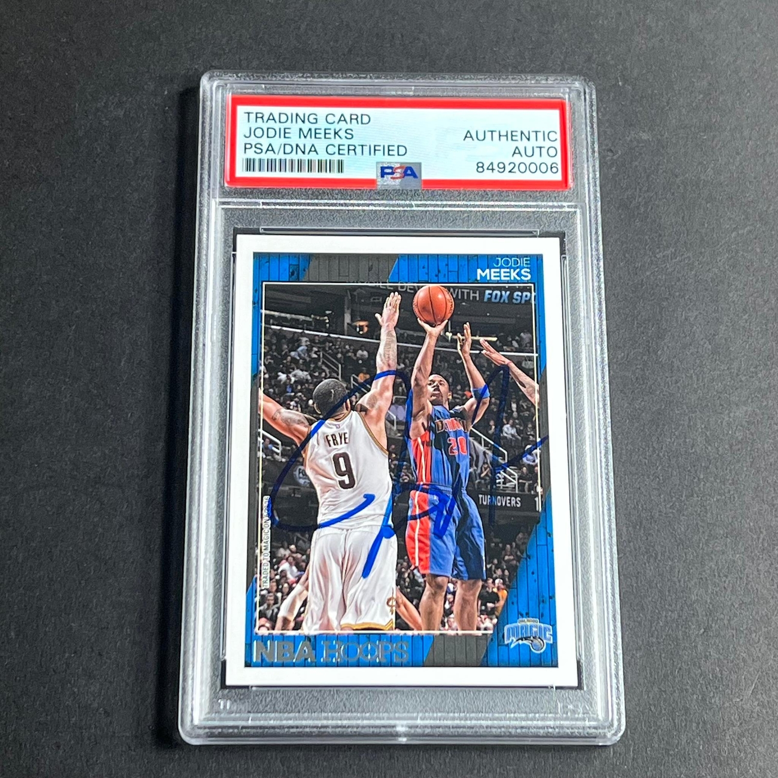 2016-17 NBA Hoops #225 Jodie Meeks Signed Card AUTO PSA Slabbed Magic
