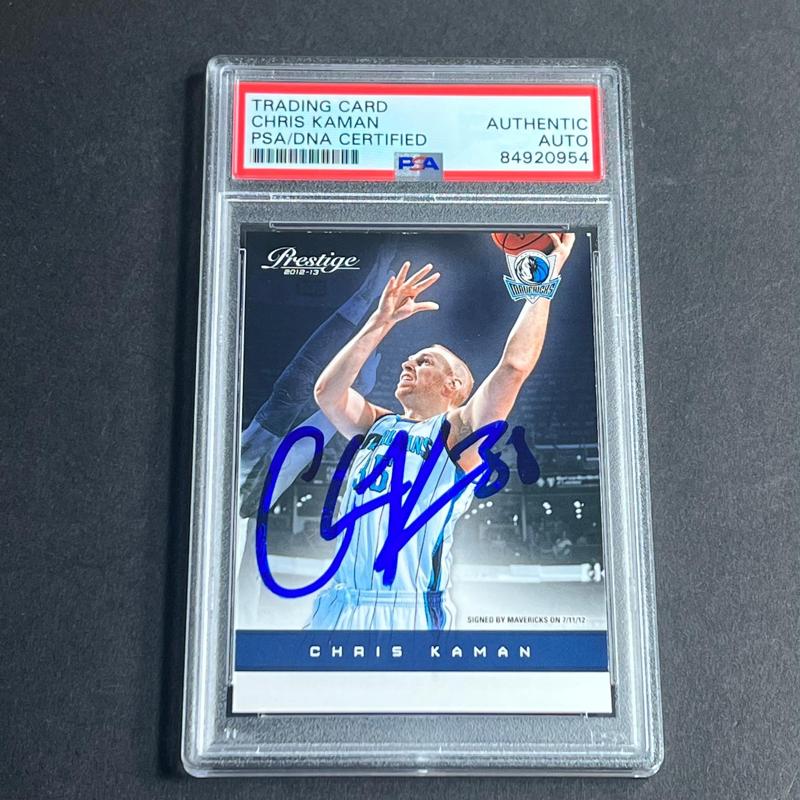 2012 Panini #85 Chris Kaman Signed Card AUTO PSA Slabbed Mavericks
