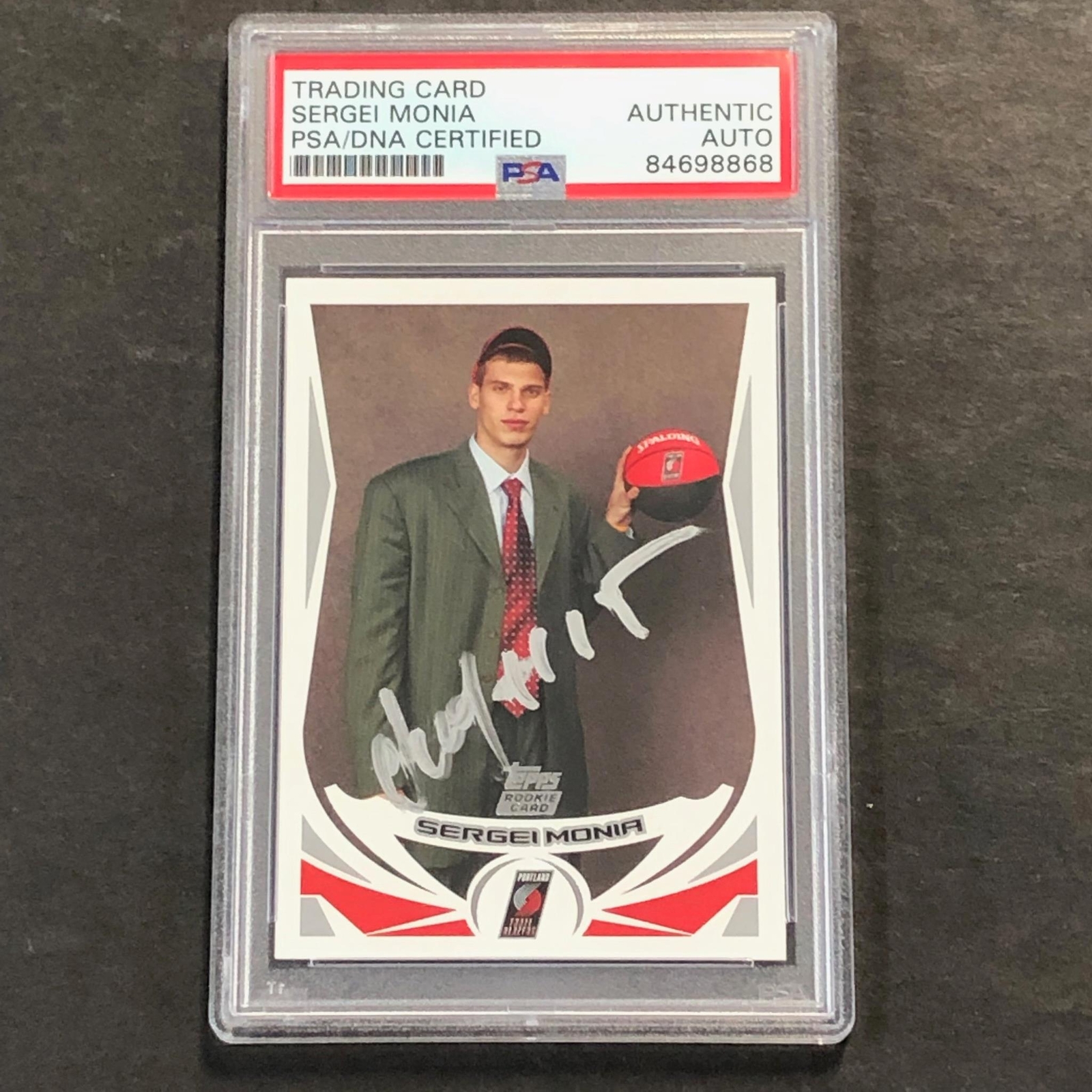 2004 Topps #243 Sergei Monia Signed Card AUTO PSA Slabbed Blazers

