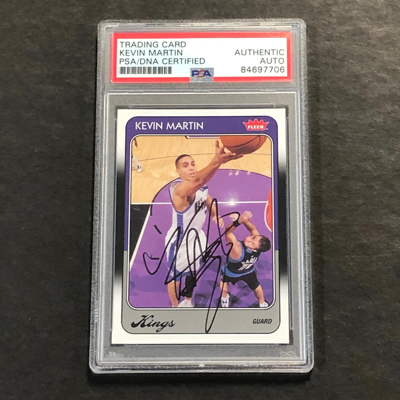 2008-09 Fleer #99 Kevin Martin Signed Card AUTO PSA Slabbed Kings
