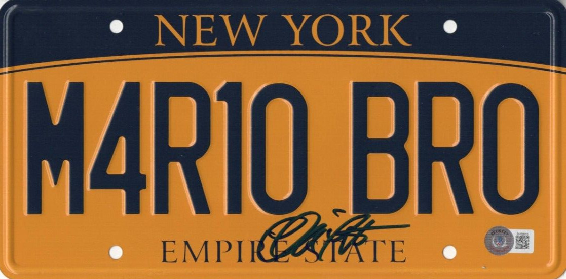 CHRIS PRATT SIGNED SUPER MARIO BROS LICENSE PLATE AUTHENTIC AUTOGRAPH BECKETT
