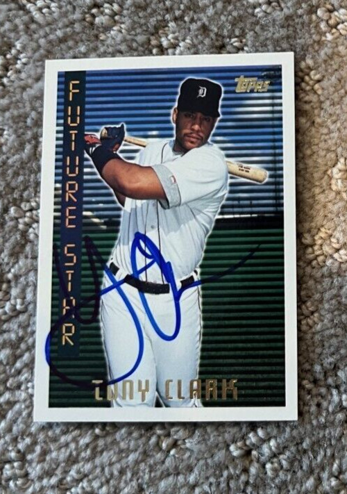Tony Clark signed autographed 1995 Topps Future Star Card Detroit Tigers #153
