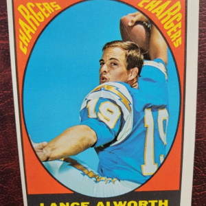 1967 TOPPS LANCE ALWORTH CHARGERS #123 FOOTBALL CARD VINTAGE

