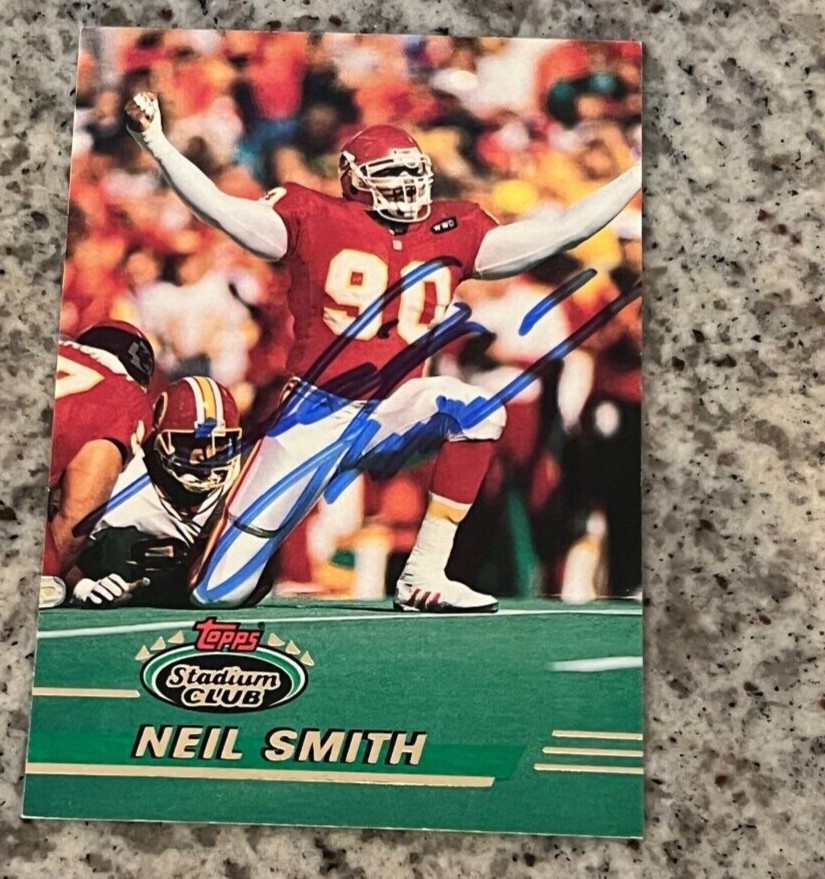 Neil Smith signed autographed 1993 Stadium Club Card Kansas City Chiefs #133
