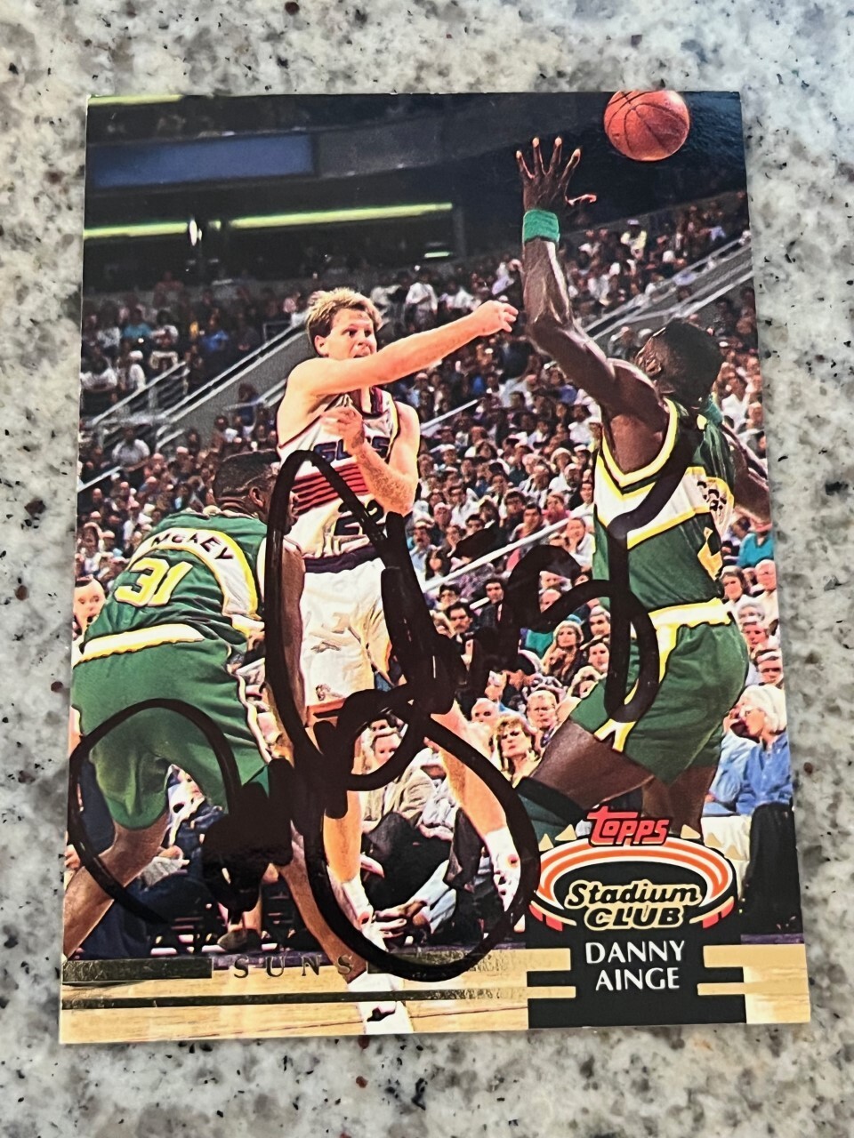Danny Ainge signed autographed 1992-93 Stadium Club Phoenix Suns Card #252
