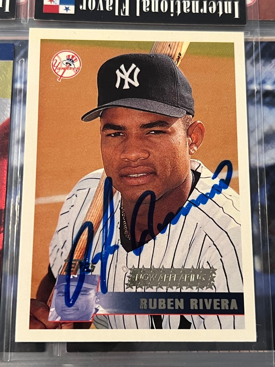 Ruben Rivera signed autographed 1996 Topps New York Yankees Baseball Card #346
