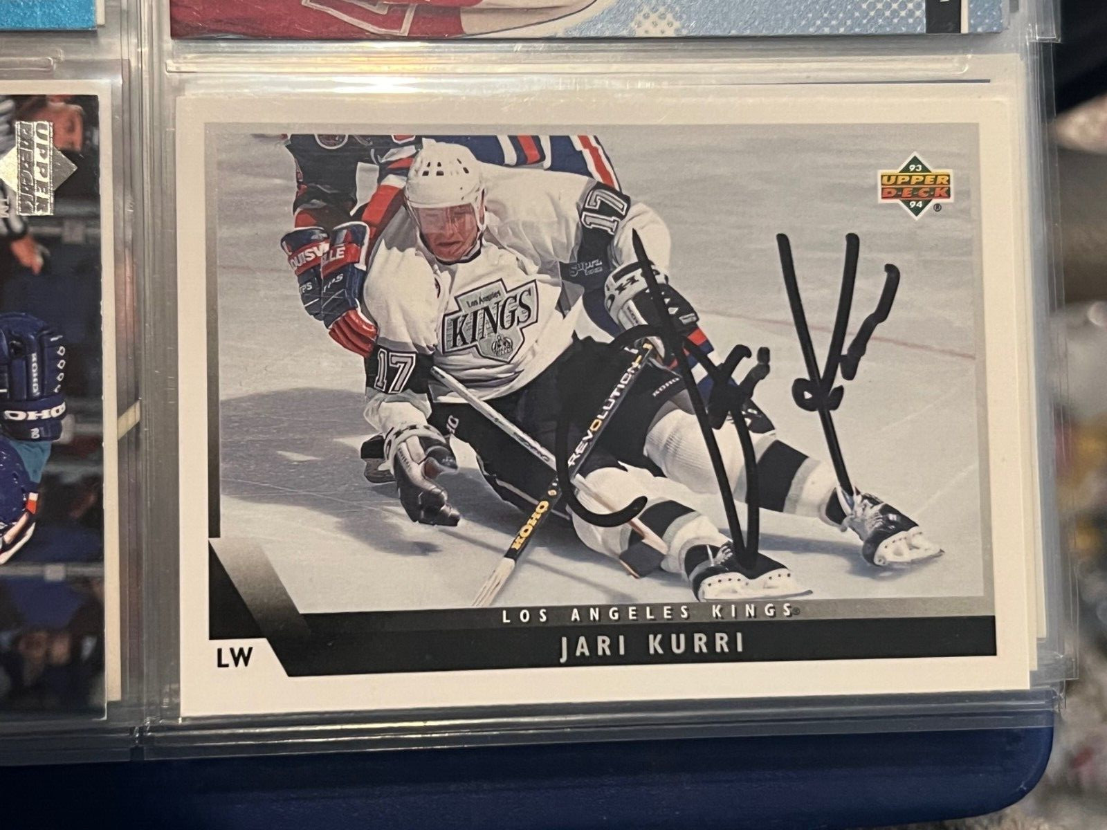 Jari Kurri signed autographed 1993-94 Upper Deck Hockey #332 Card kings
