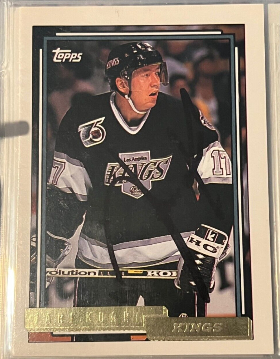 Jari Kurri signed autographed 1992-93 Topps Gold #51 Card Los Angeles Kings
