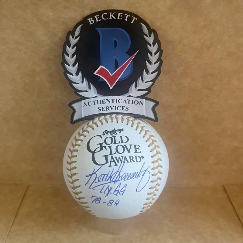 KEITH HERNANDEZ 11XGG 78-88 SIGNED AUTO GOLD GLOVE BASEBALL BAS AUTHENTICATED
