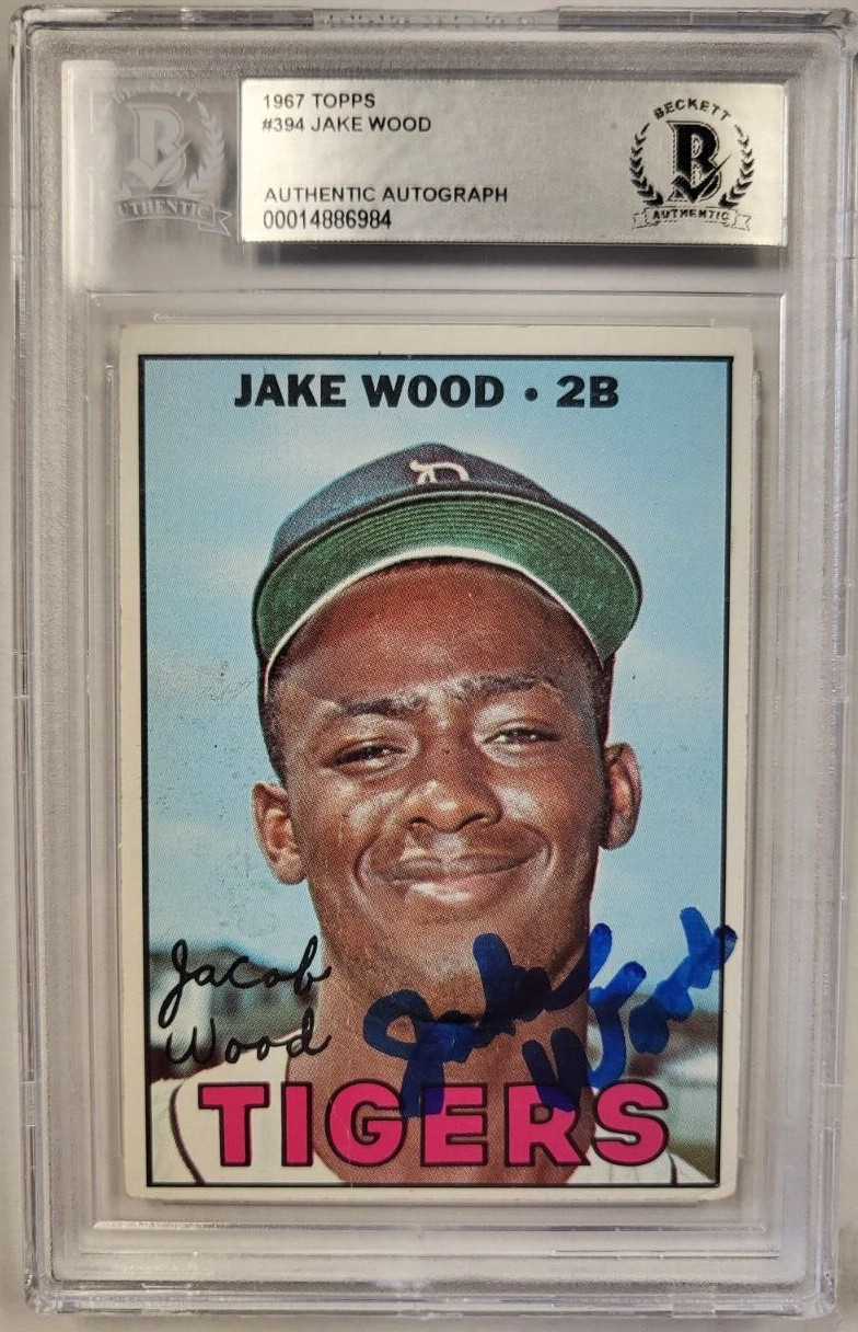 1967 TOPPS JAKE WOOD #394 AUTHENTIC AUTO CERTIFIED BECKETT CARD
