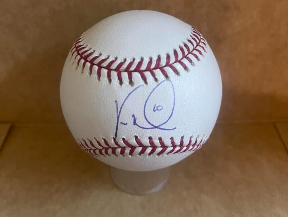 VERNON WELLS ANGELS/YANKEES SIGNED AUTO M.L. BASEBALL BECKETT AUTHENTICATED