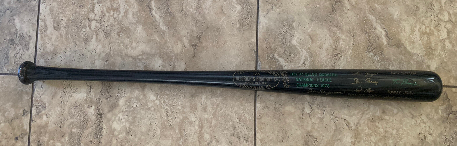 1978 LA DODGERS H&B NATIONAL LEAGUE CHAMPIONS BLACK BASEBALL BAT TOM LASORDA COLLECTIBLE MEMORABILIA