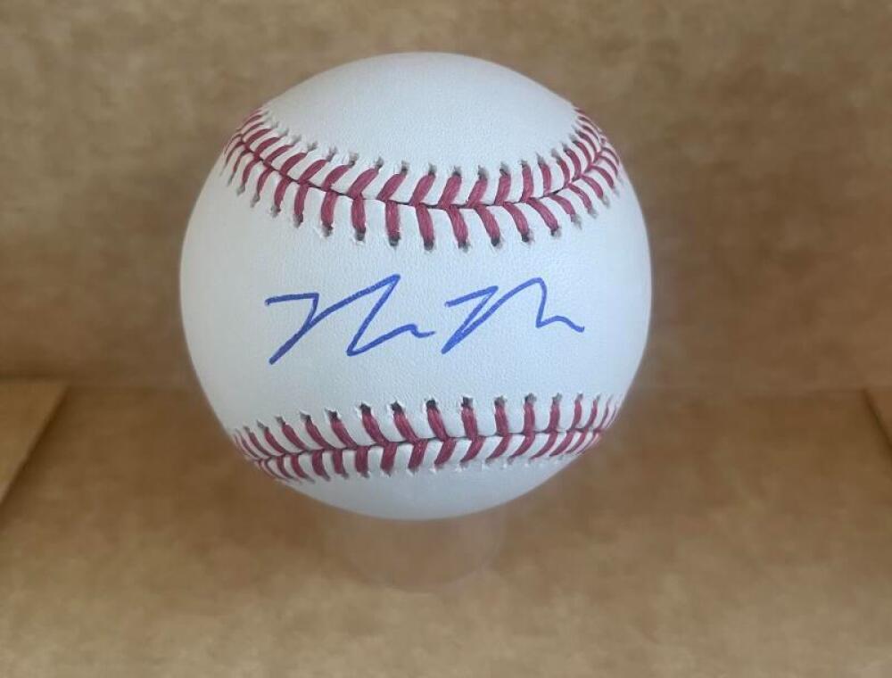 MAX MEYER MARLINS SIGNED AUTOGRAPHED M.L. BASEBALL BECKETT R98278
