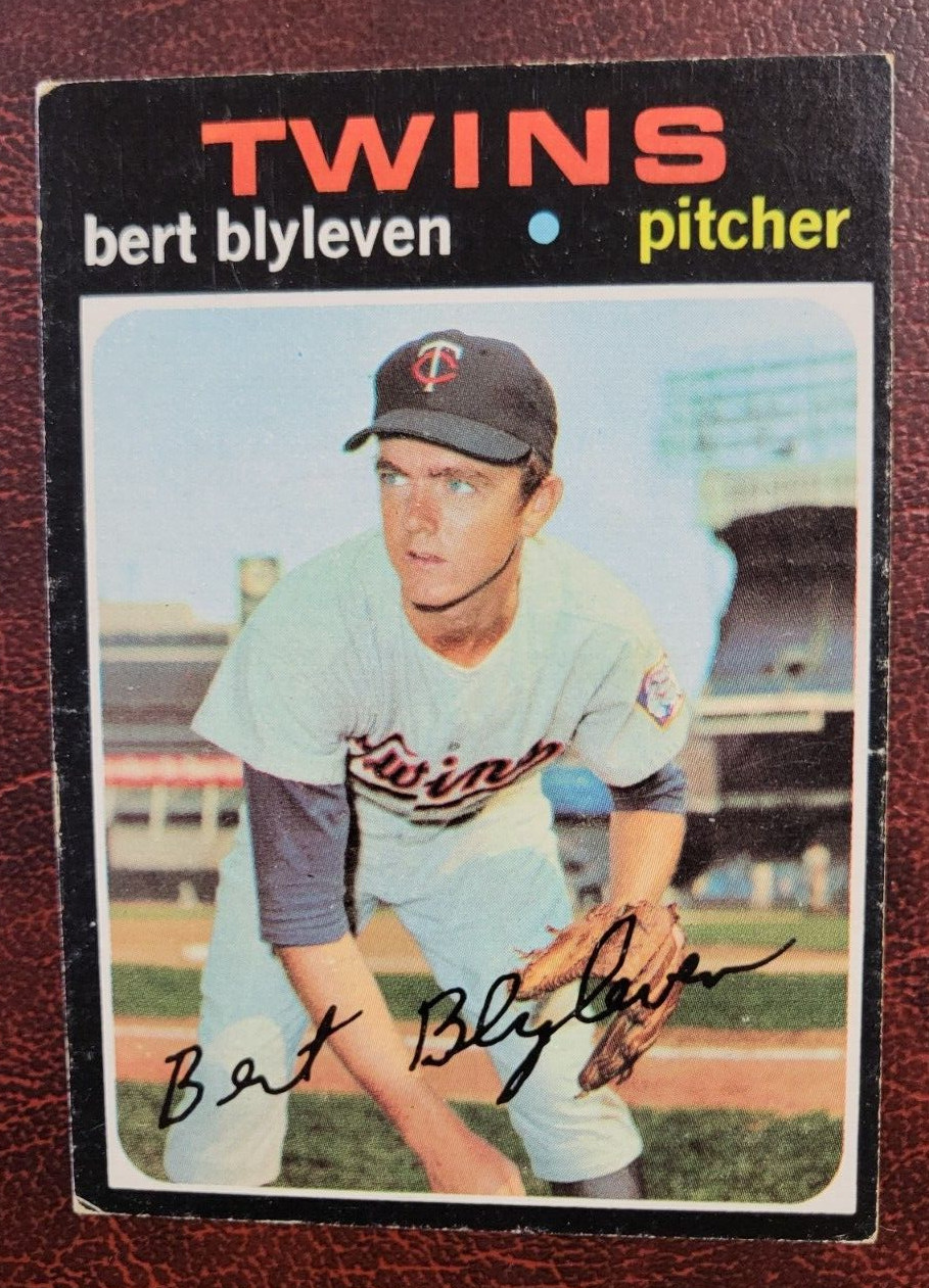 1971 BERT BLYLEVEN ROOKIE RC #26 BASEBALL CARD VINTAGE COLLECTIBLE MEMORABILIA