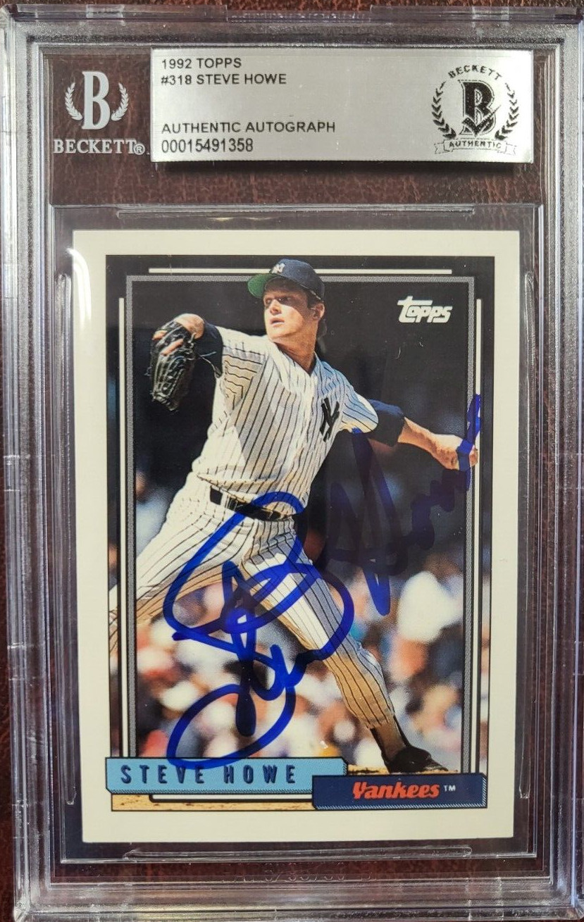 1992 TOPPS STEVE HOWE YANKEES SIGNED AUTOGRAPH #318 CARD BECKETT AUTH
