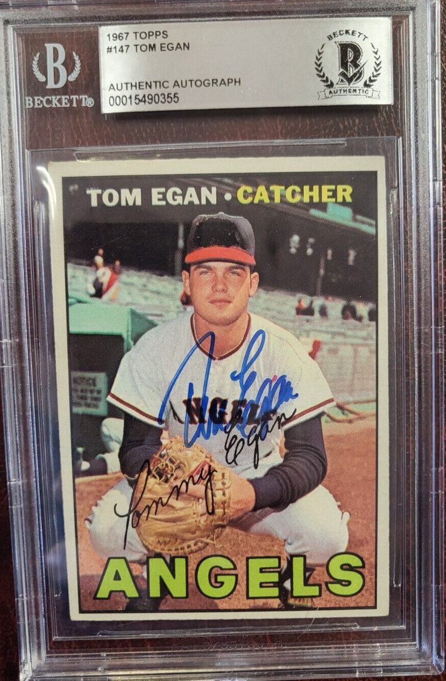1967 TOPPS TOM EGAN ANGELS SIGNED AUTOGRAPH #147 CARD BECKETT AUTH
