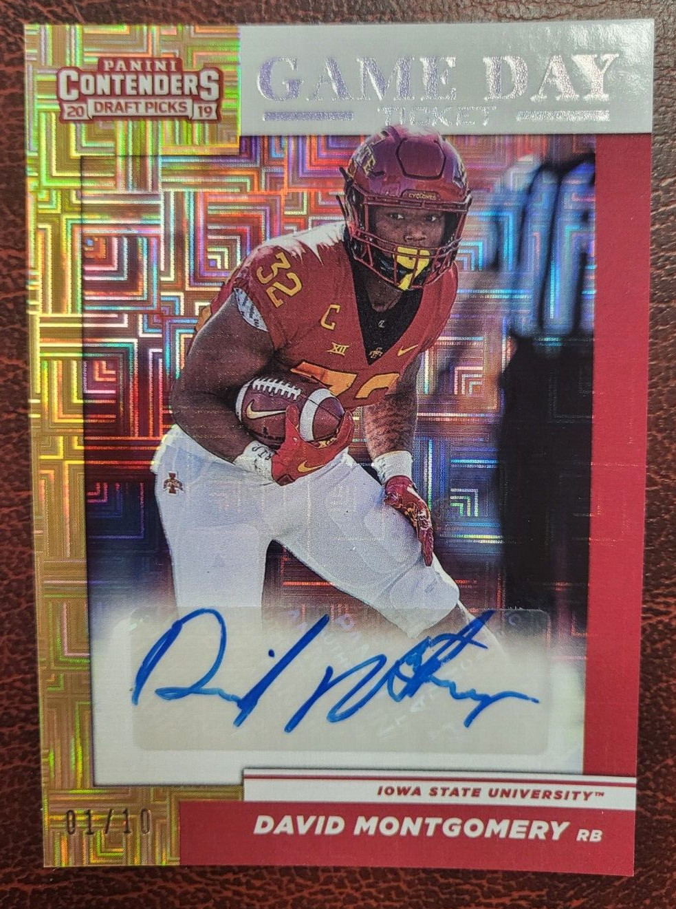 2019 PANINI CONTENDERS DRAFT PICK GAME DAY DAVID MONTGOMERY RC GOLD AUTO /10
