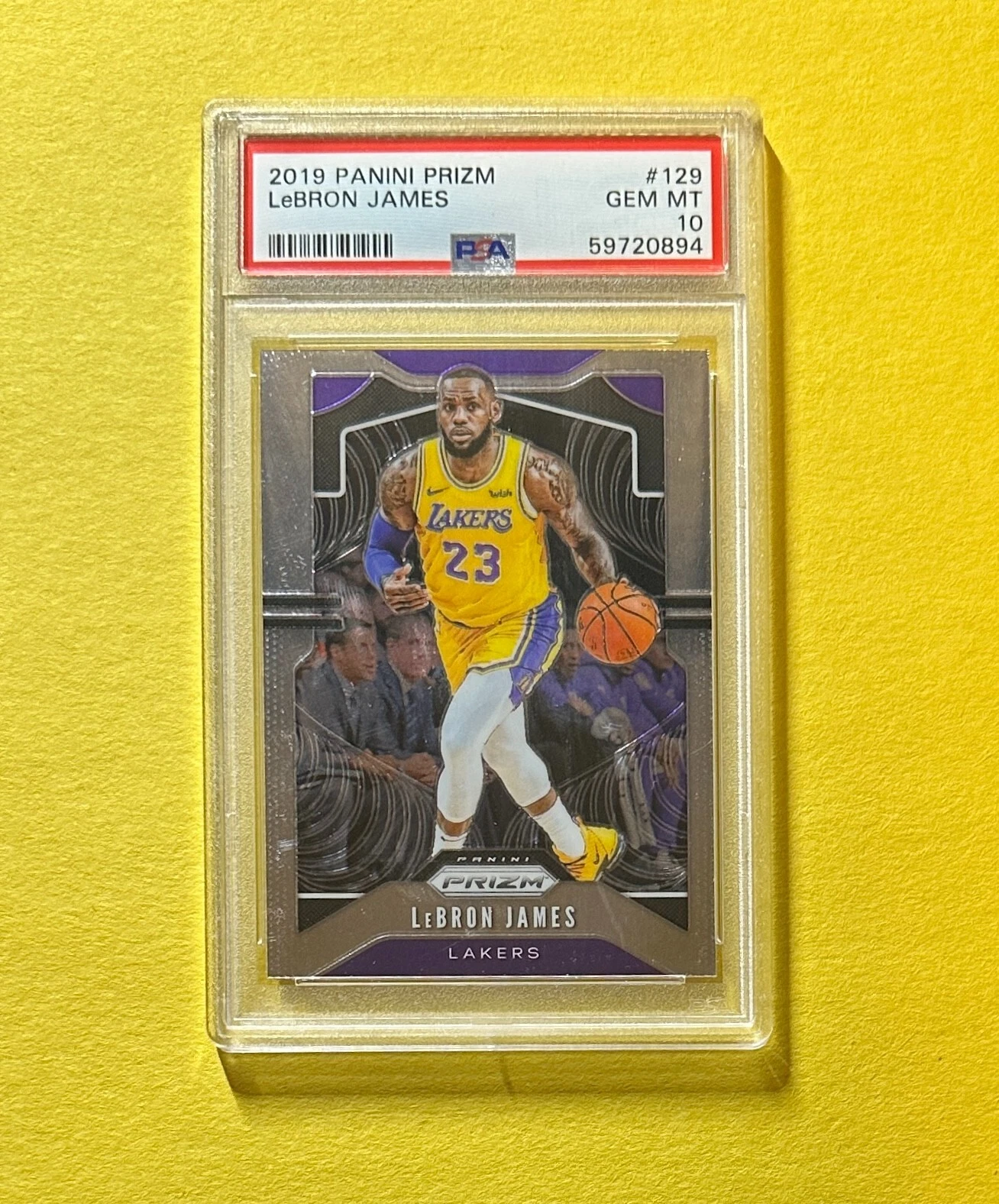 2019 PANINI PRIZM LEBRON JAMES #129 PSA GEM MT 10 LAKERS
