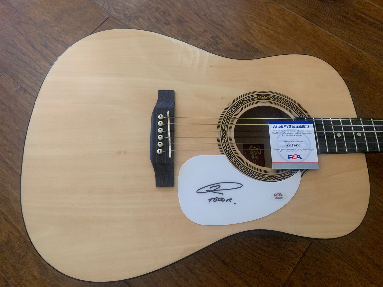 TODD RUNDGREN UTOPIA SIGNED AUTOGRAPHED ACOUSTIC GUITAR PSA CERTIFIED COLLECTIBLE MEMORABILIA