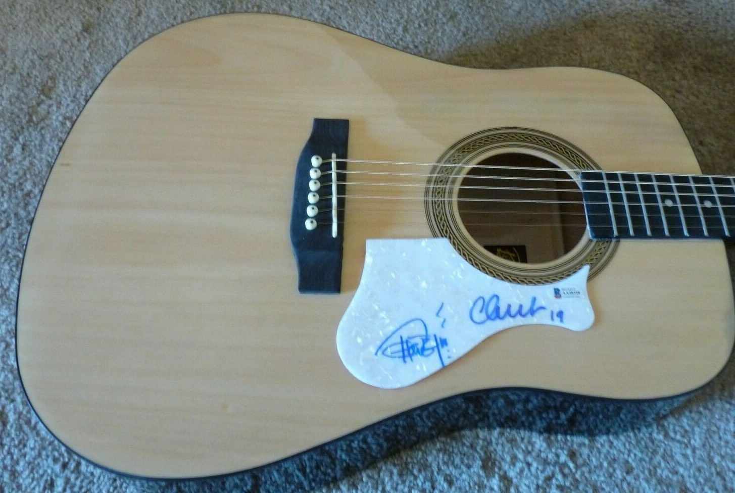 CHEECH & CHONG SIGNED AUTOGRAPHED ACOUSTIC GUITAR BECKETT CERTIFIED COLLECTIBLE MEMORABILIA