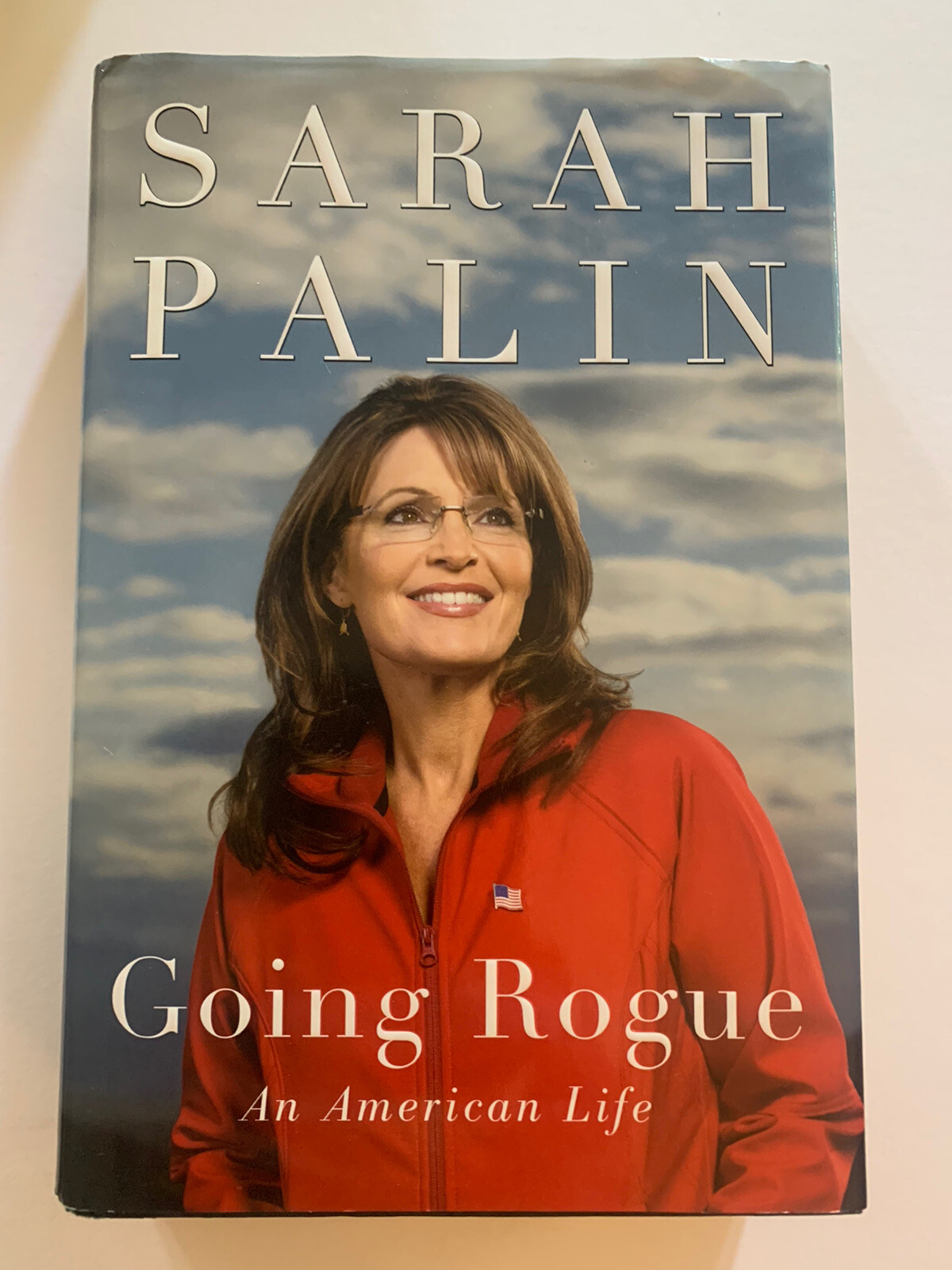 2009 SIGNED AUTOGRAPHED HB/DJ BOOK: 