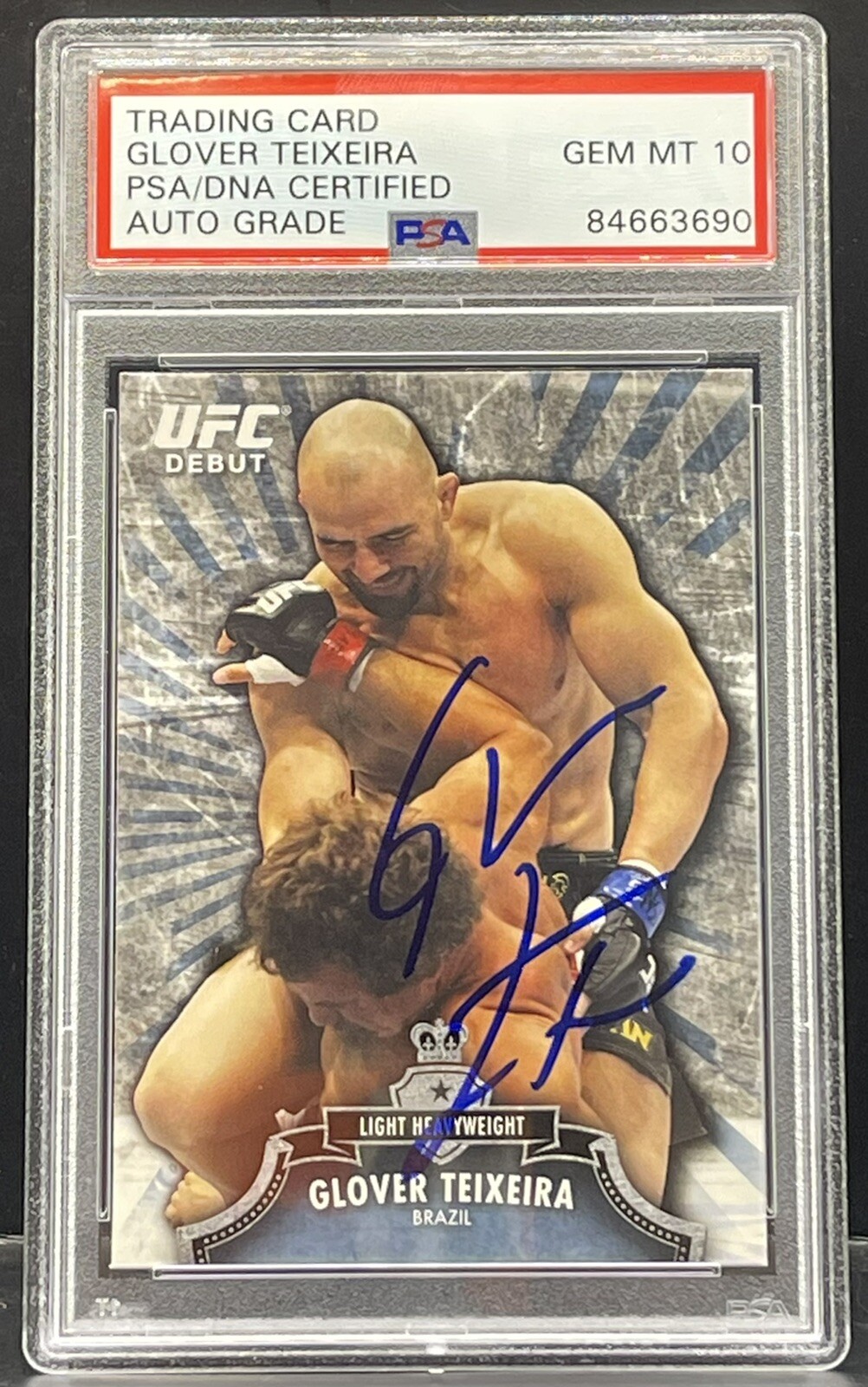 Glover Teixeira Signed 2012 Topps Debut Rookie Card UFC Knockout PSA/DNA Slabbed
