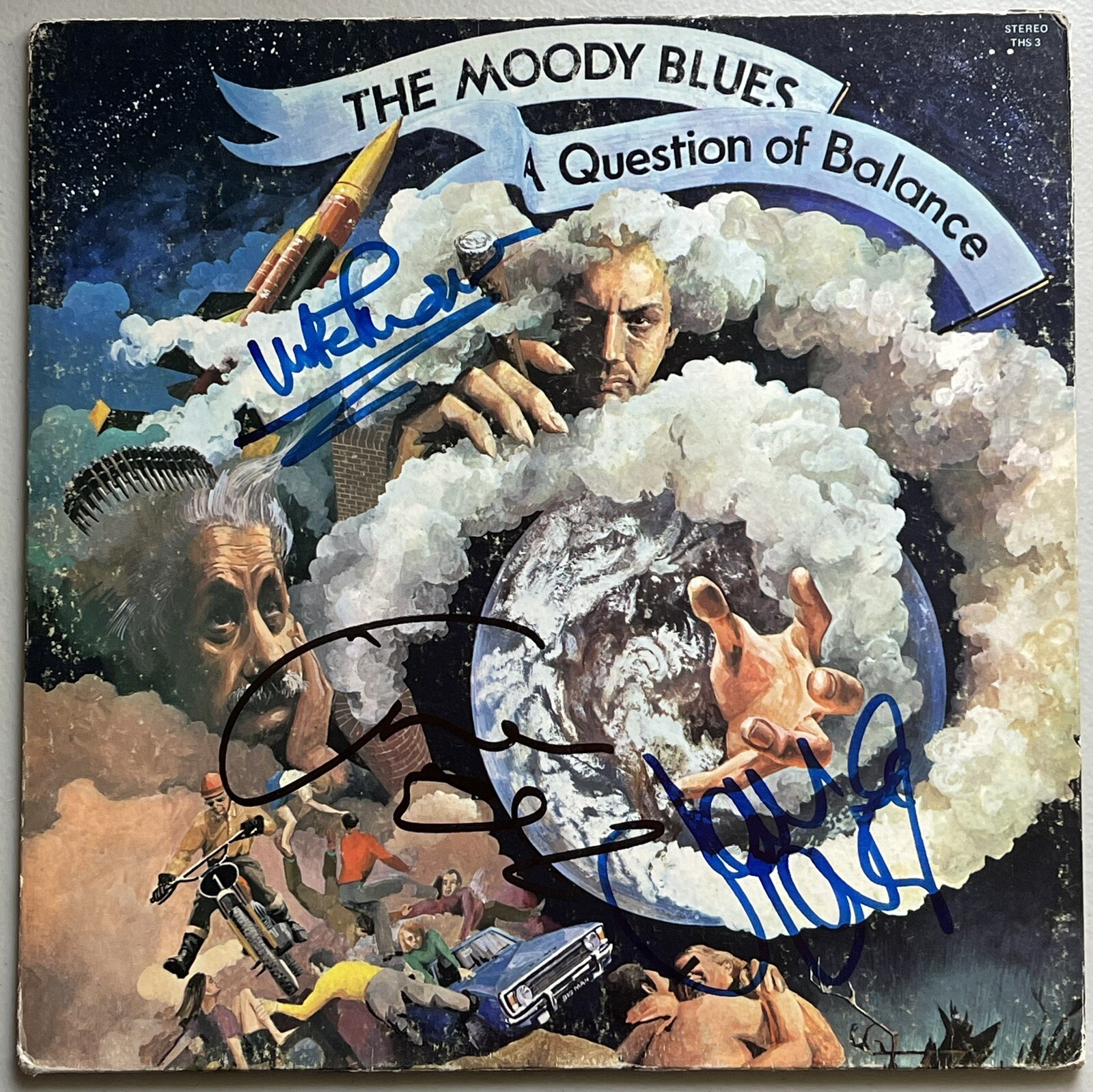 The Moody Blues Signed Vinyl LP Question Of Balance Graeme Lodge Pinder JSA
