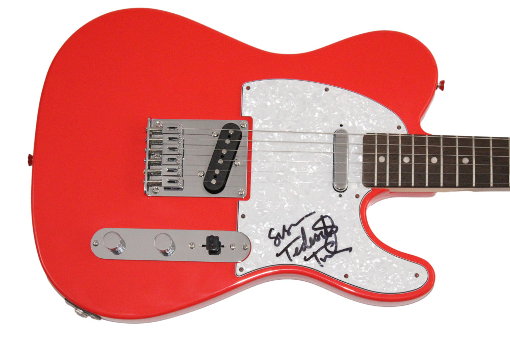 Susan Tedeschi Trucks Signed Autograph Fender Electric Guitar - Band
