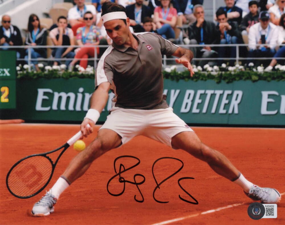 Roger Federer Signed Autograph 8x10 Photo Wimbledon Tennis Champion Beckett COA

