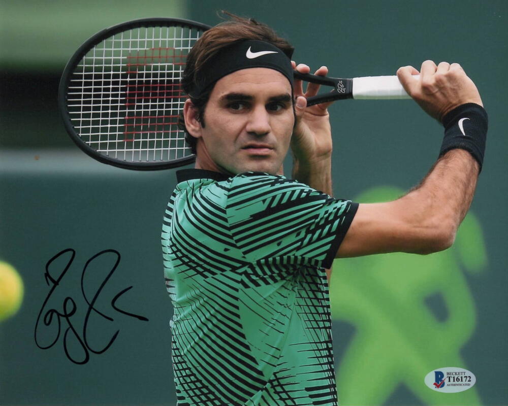 Roger Federer Signed Autograph 8x10 Photo Wimbledon Tennis Champion Beckett COA
