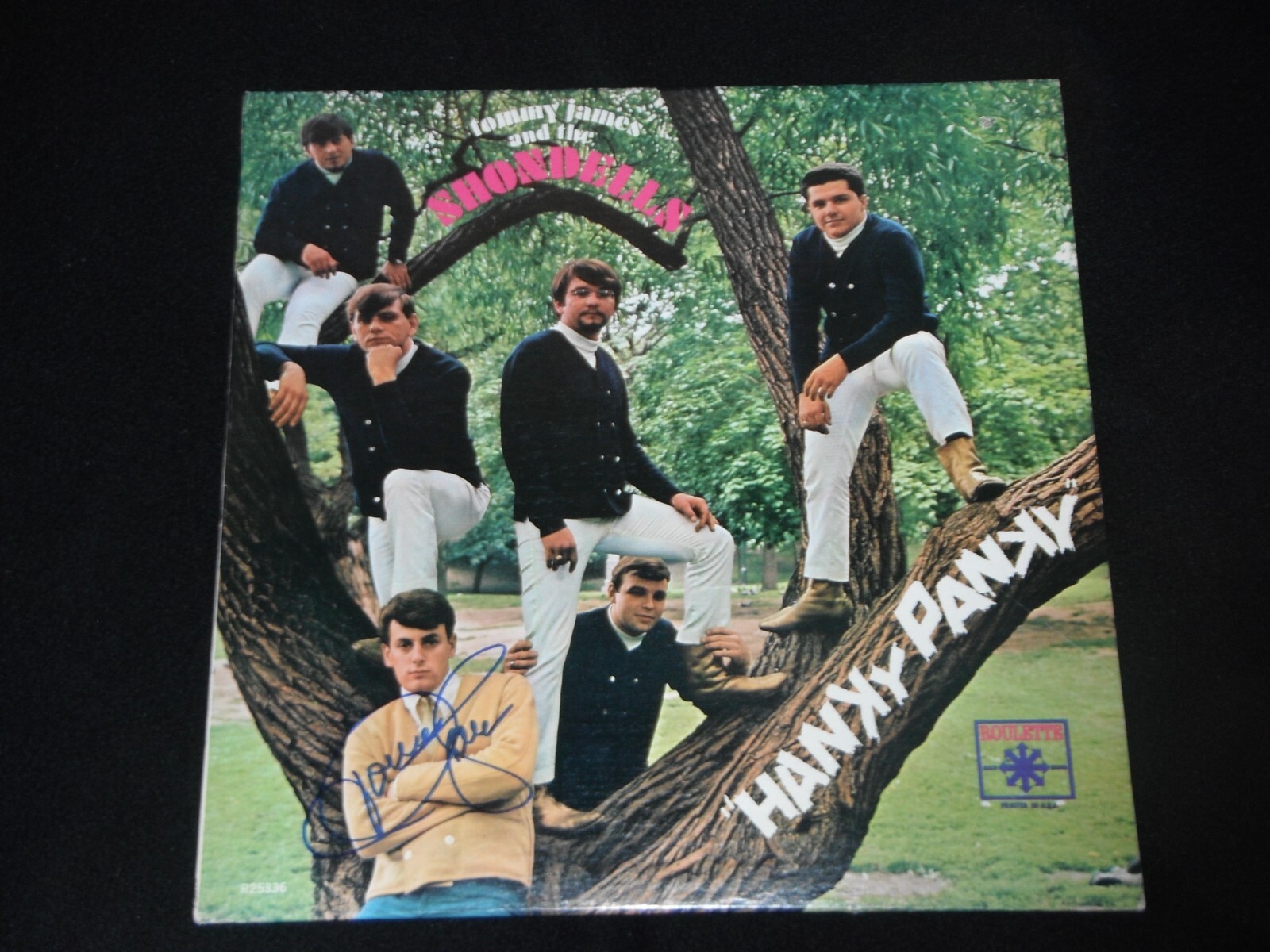 TOMMY JAMES AND THE SHONDELLS SIGNED TOMMY JAMES HANKY PANKY VINYL ALBUM
