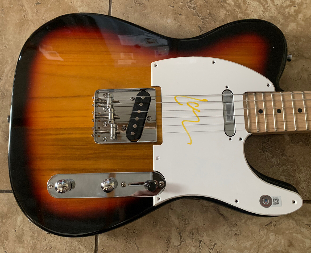 Lars Ulrich Metallica Signed Autographed Electric Guitar Beckett Certified
