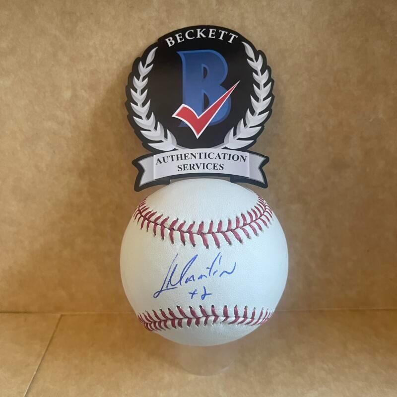 LEONYS MARTIN CUBA/TIGERS/CUBS SIGNED AUTO M.L. BASEBALL BAS AUTHENTICATED
