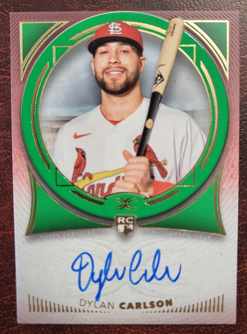 2021 TOPPS DEFINITIVE DYLAN CARLSON CARDINALS RC AUTO GREEN CARD /25
