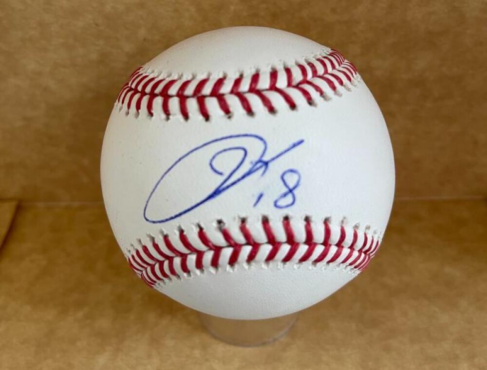 KENTA MAEDA TWINS SIGNED AUTOGRAPHED M.L. BASEBALL BECKETT AUTHENTICATED
