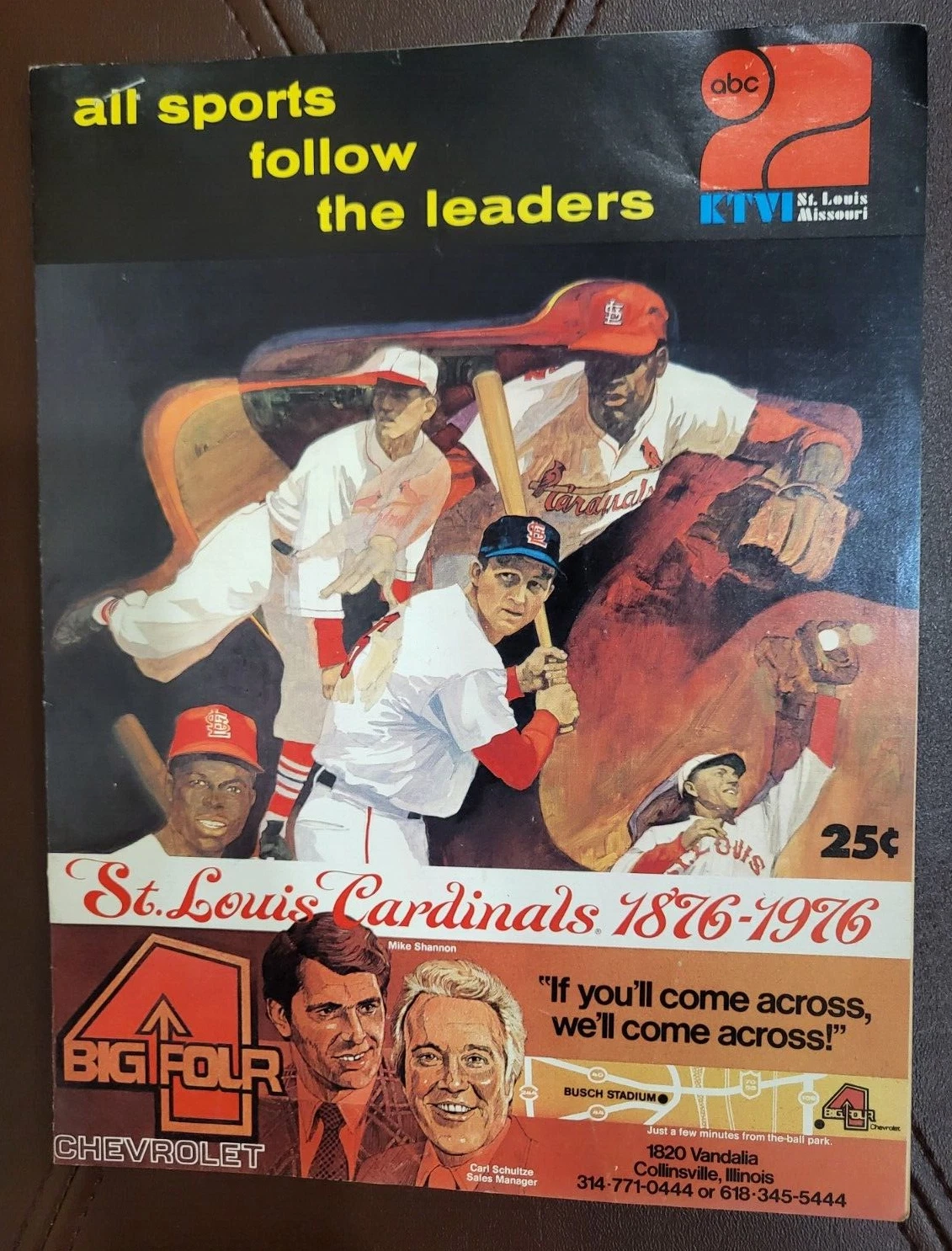 VINTAGE 1976 25 CENT CARDINALS BASEBALL OFFICIAL SCORECARD W/2 TICKET STUBS * COLLECTIBLE MEMORABILIA