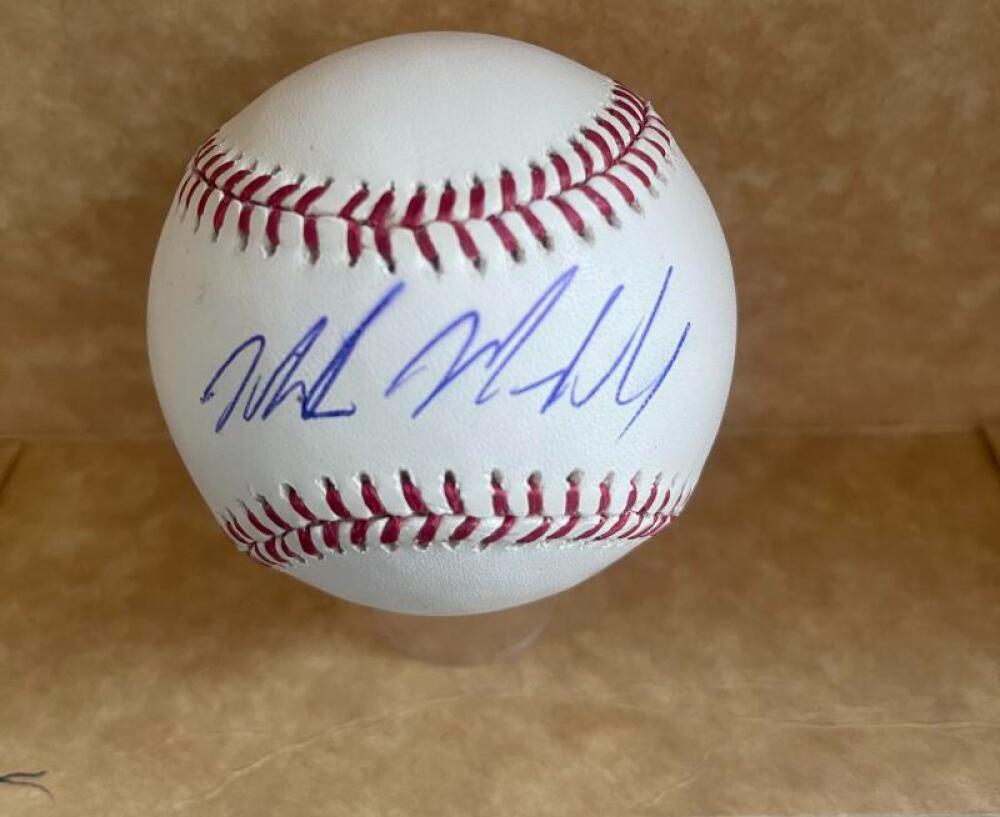 MIKE MADDOX FAMOUS PITCHING COACH SIGNED AUTO M.L. BASEBALL BECKETT AUTHENTICATE
