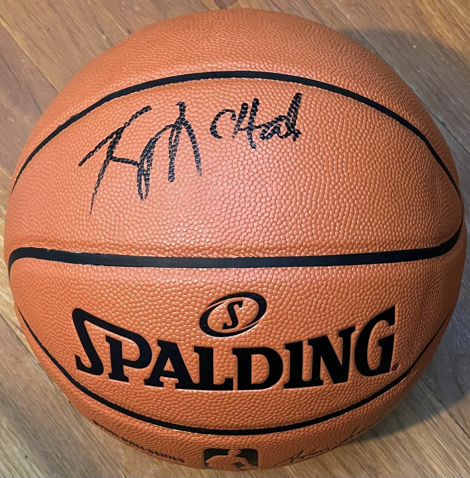 Kevin Mchale Signed Autographed Boston Celtics NBA Game Basketball JSA
Opens in a new window or tab