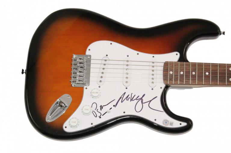 MIKE GORDON & PAGE MCCONNELL PHISH SIGNED AUTOGRAPH FENDER ELECTRIC GUITAR BAS
 COLLECTIBLE MEMORABILIA
