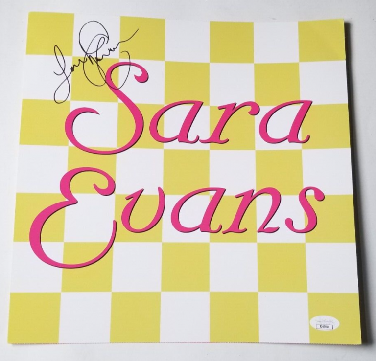 SARA EVANS REAL HAND SIGNED 12×12″ BORN TO FLY ALBUM FLAT JSA COA AUTOGRAPHED
 COLLECTIBLE MEMORABILIA