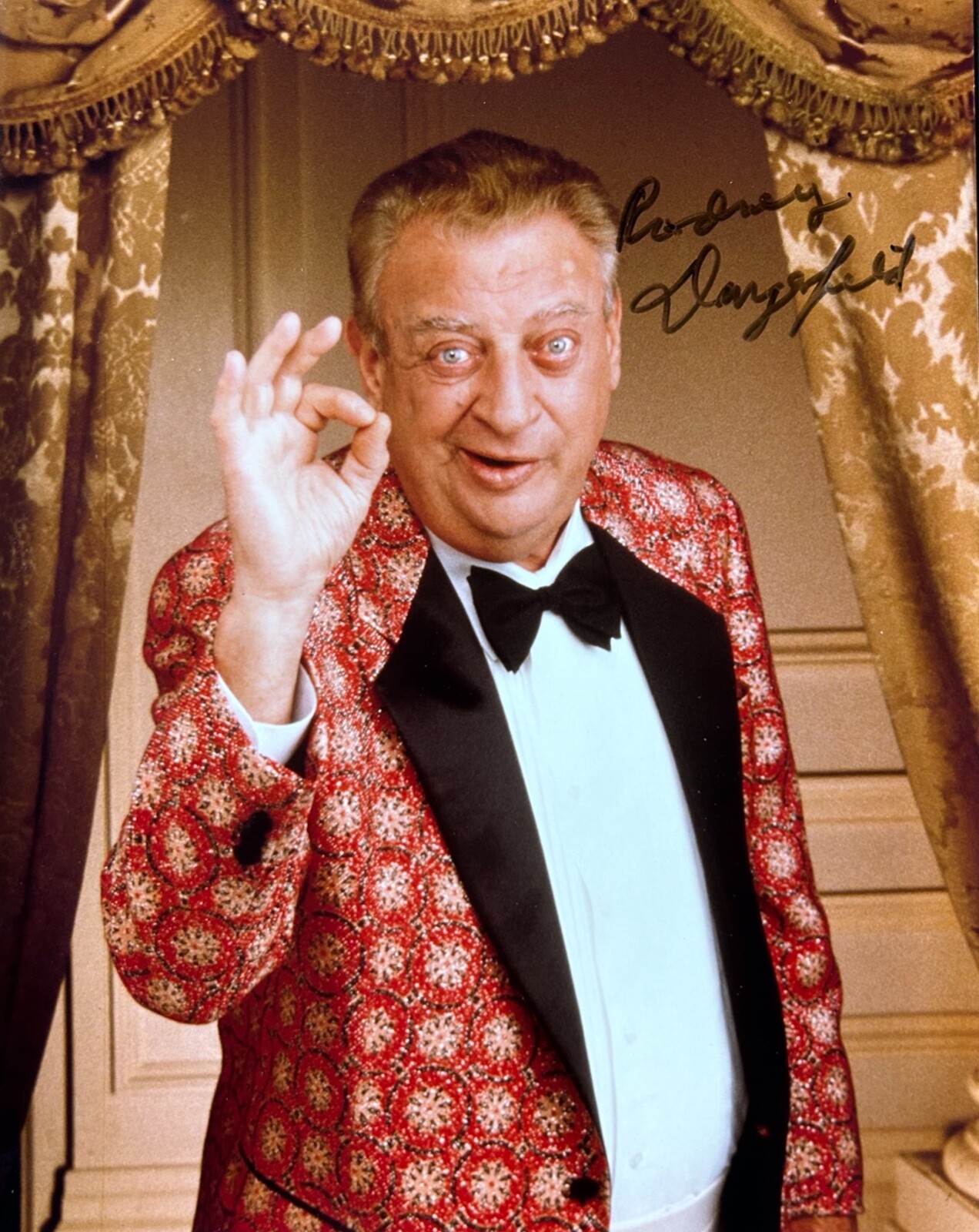 RODNEY DANGERFIELD Signed Autograph 8x10 Photo JSA LOA
