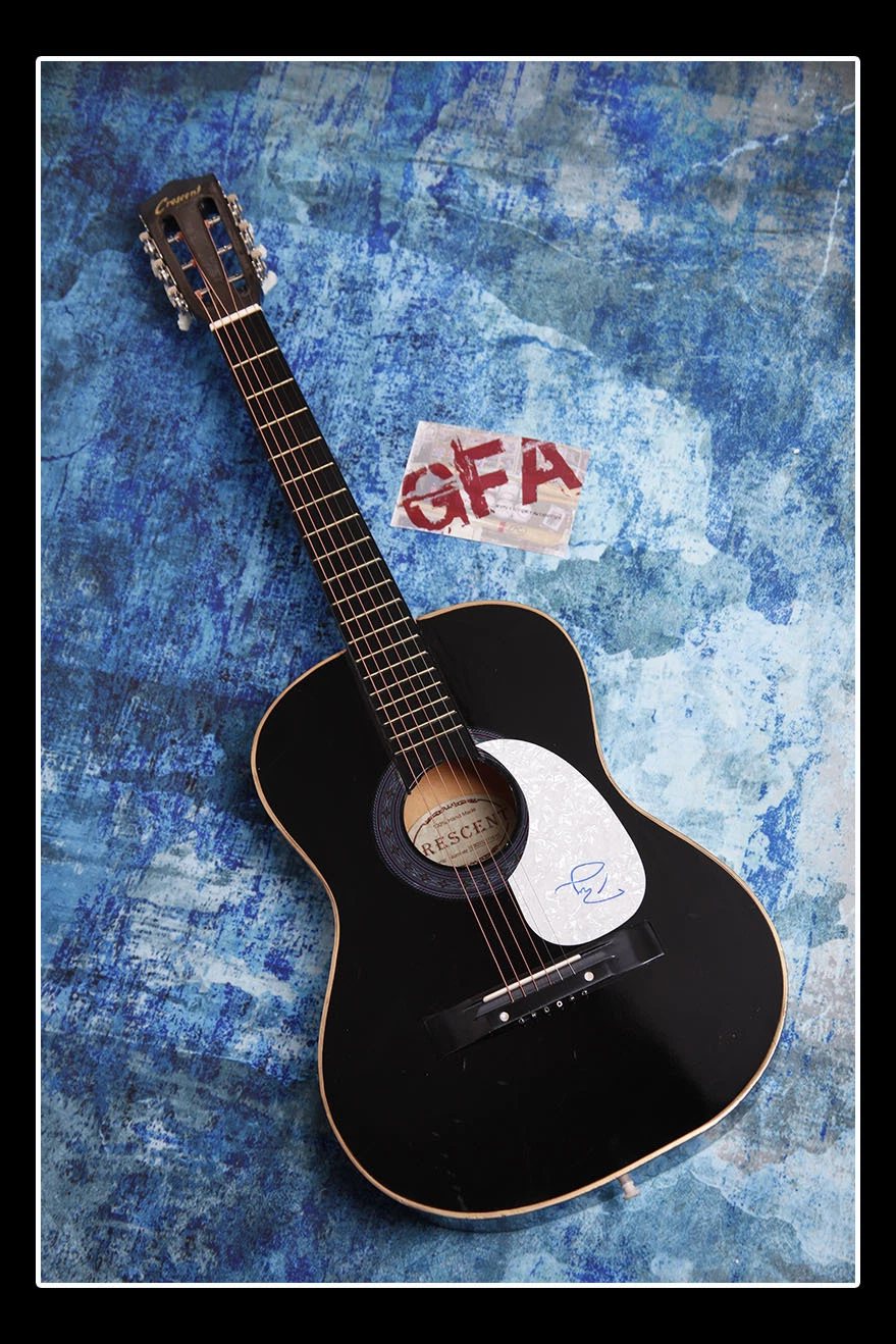 **GFA Freedom *TYRONE WELLS* Signed Acoustic Guitar T2 COA**
