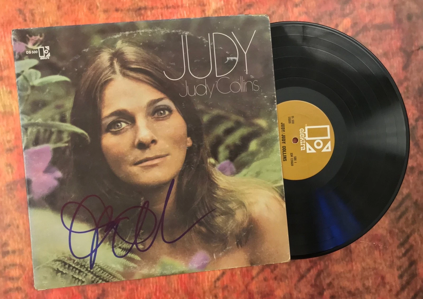 GFA Country Folk Star * JUDY COLLINS * Signed Record Album PROOF AD5 COA
