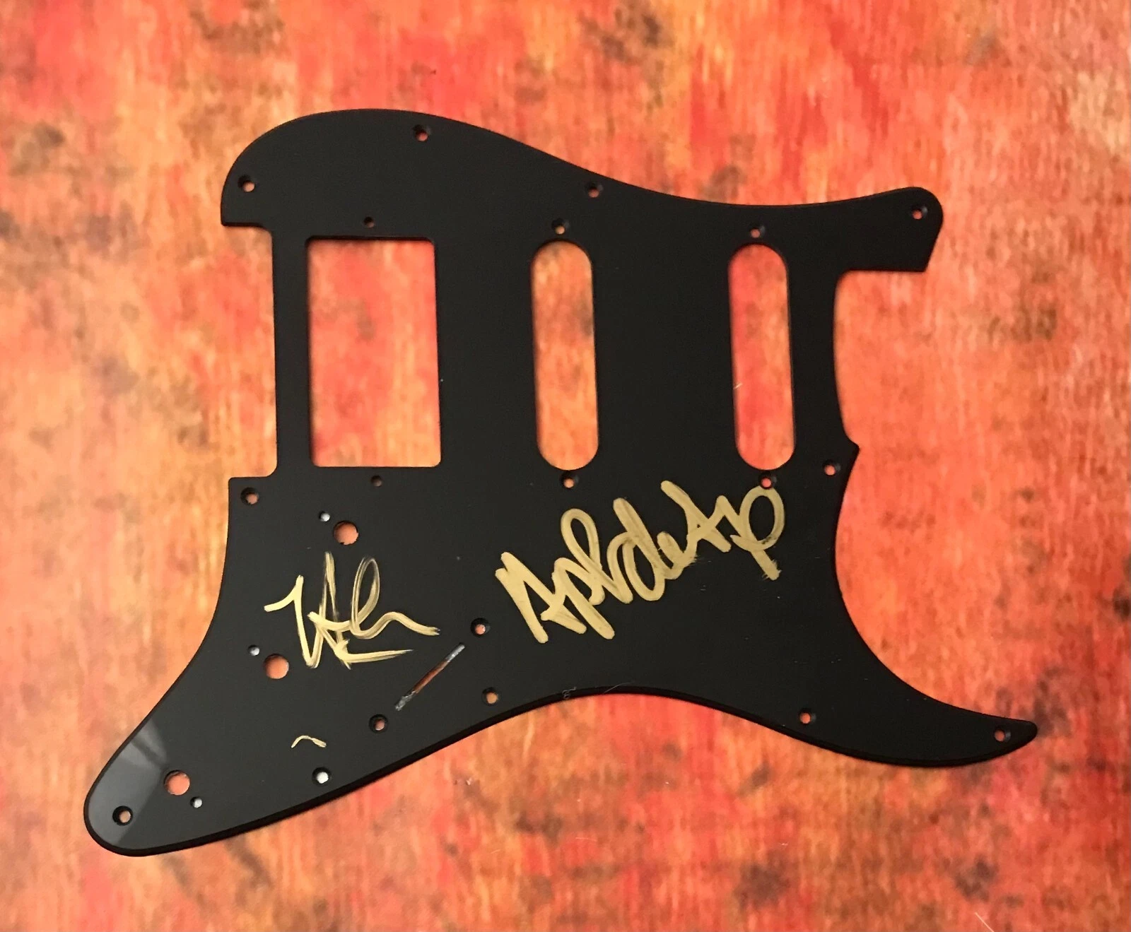 GFA Taboo & apl.de.ap * THE BLACK EYED PEAS * Signed Electric Pickguard AD1 COA
