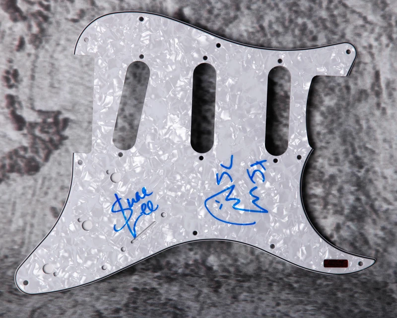 GFA Rap Duo * RAE SREMMURD * Signed Electric Pickguard MH1 COA
