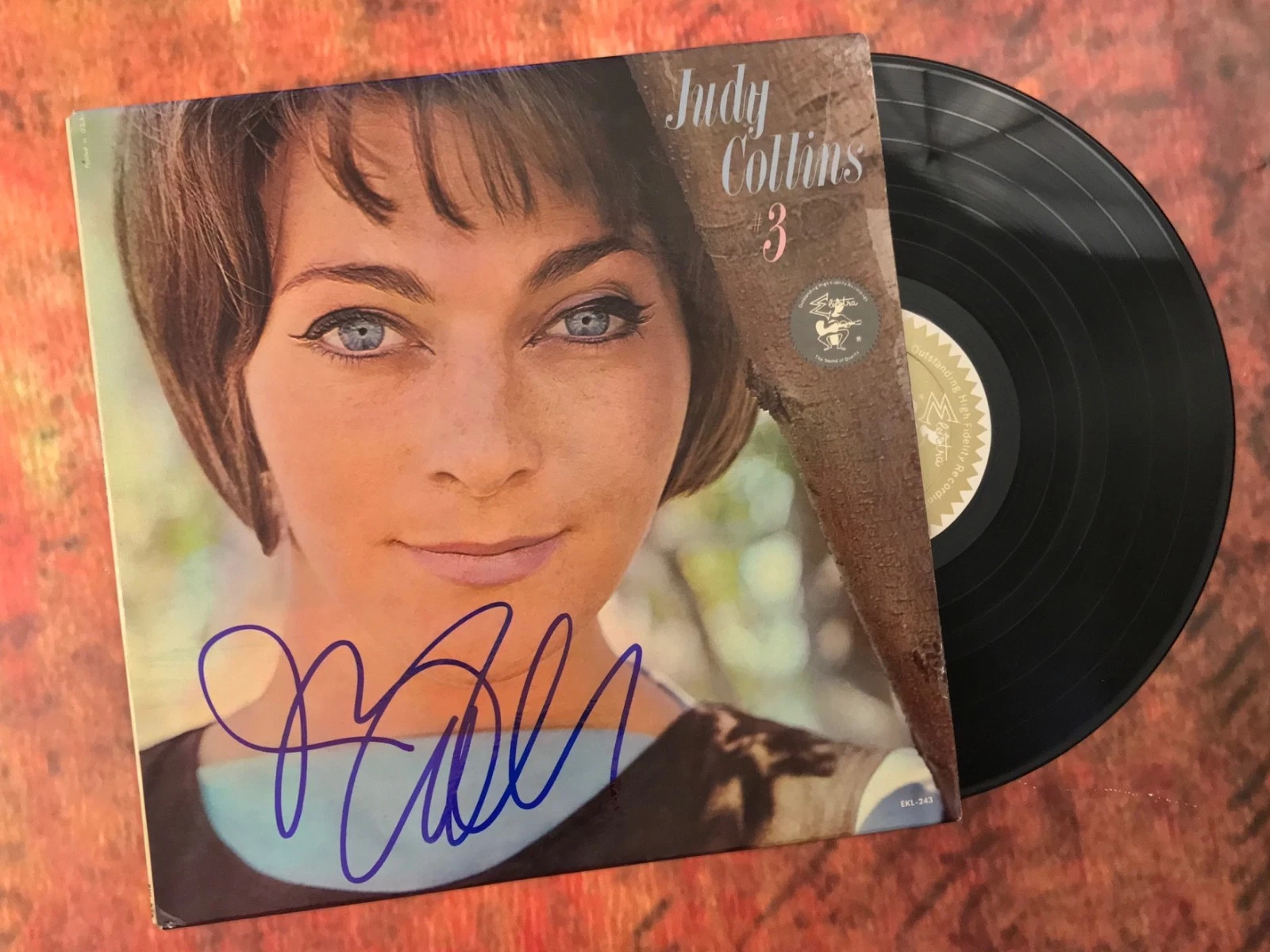 GFA #3 Turn! Folk Star * JUDY COLLINS * Signed Record Album PROOF J7 COA
