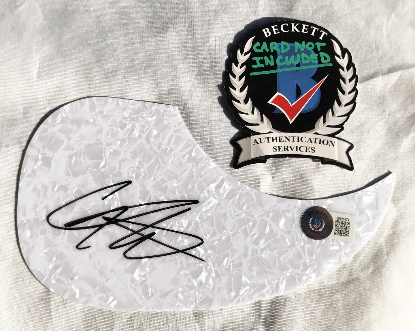 Chris Lane Signed Acoustic Pickguard Beckett BAS COA
