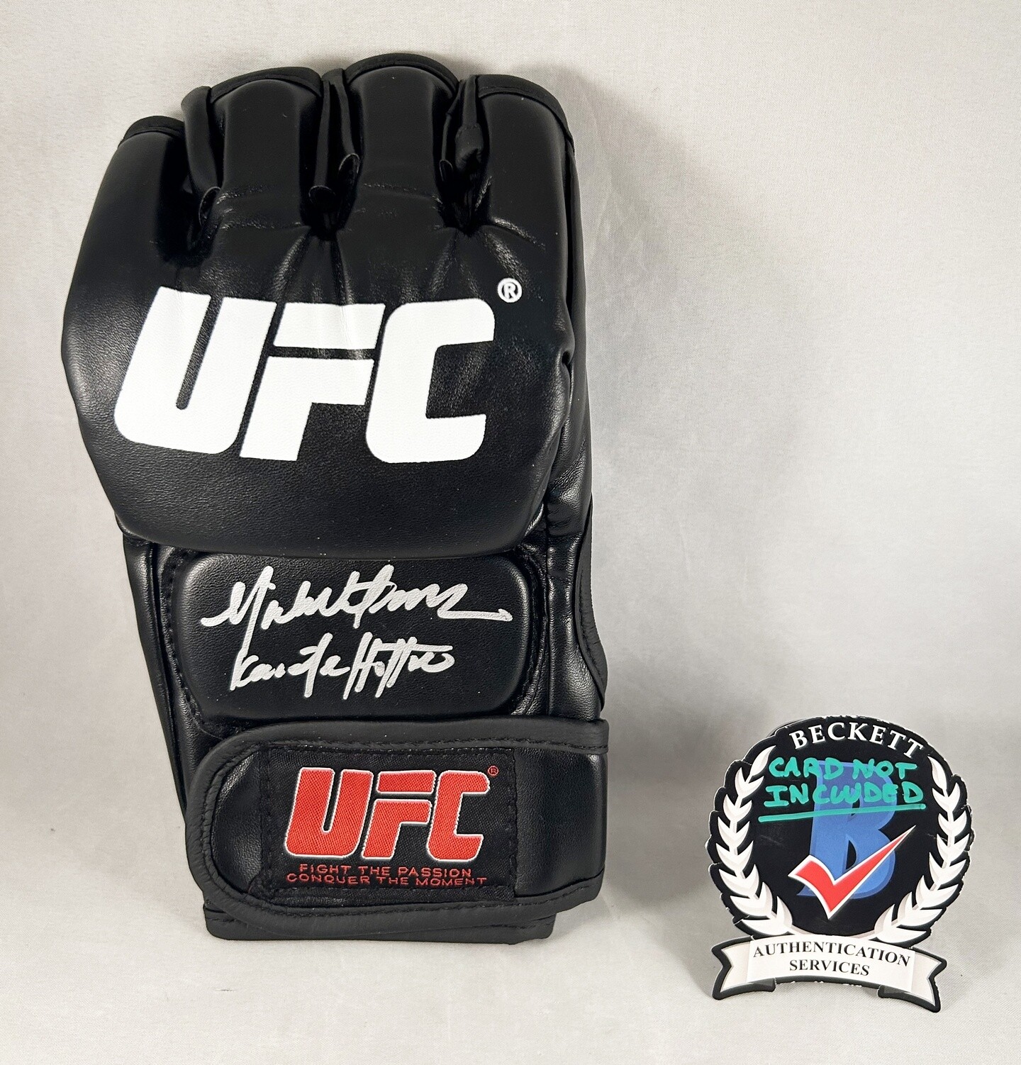 Michelle Waterson Signed UFC Glove Beckett BAS COA
