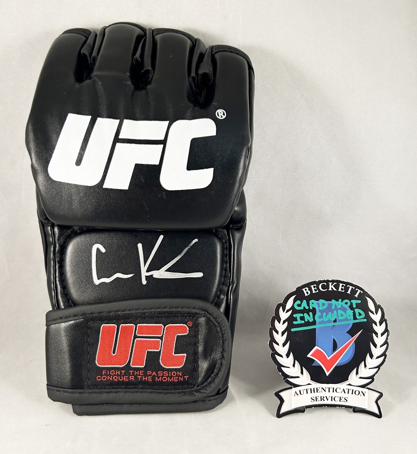 Calvin Kattar Signed UFC Glove Beckett BAS 1 COA
